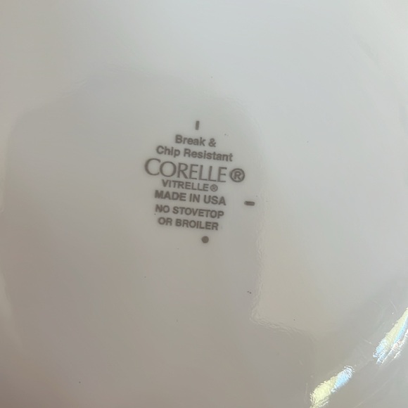 Six Corelle dishes - Picture 5 of 5